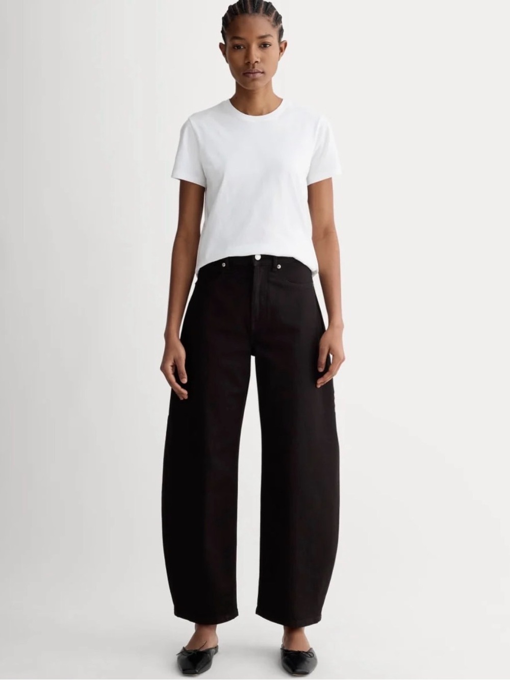 Everlane The Way High Curve Barrel Jeans. Rich Black. Excellent Condition! Sz 27